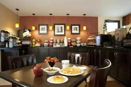 Quality Inn Columbus Near Fort Benning - 9