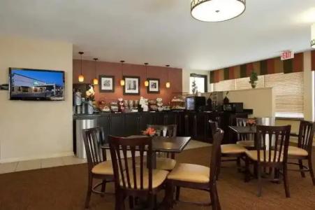 Quality Inn Columbus Near Fort Benning - 18