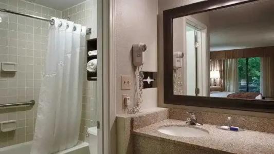 Quality Inn Columbus Near Fort Benning - 7