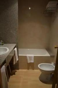 Somriu City M28 - 20