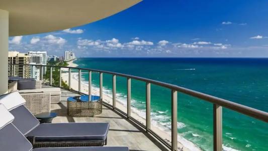 The St. Regis Bal Harbour Resort - 11