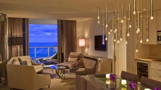 The St. Regis Bal Harbour Resort - 8