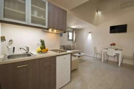 Alafouzos Studios - 25