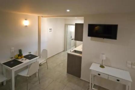 Alafouzos Studios - 18