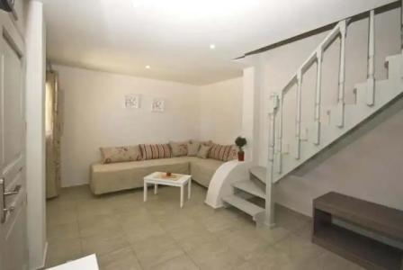 Alafouzos Studios - 28