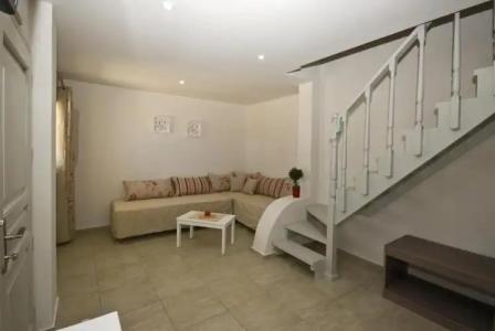 Alafouzos Studios - 17