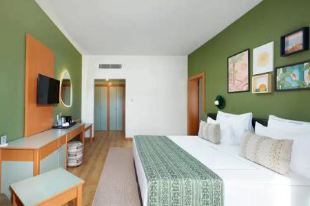 Corendon Hydros Club - 137