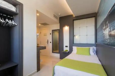 The Ibiza Twiins - 10