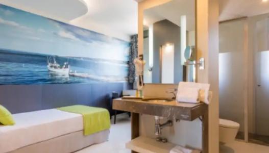 The Ibiza Twiins - 34