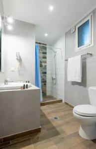 Ampelia Kassandra - 32