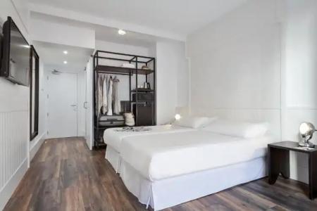 Delamar - Adults Only - 34