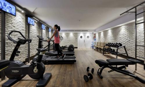 Delamar - Adults Only - 22