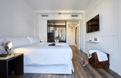 Delamar - Adults Only - 3