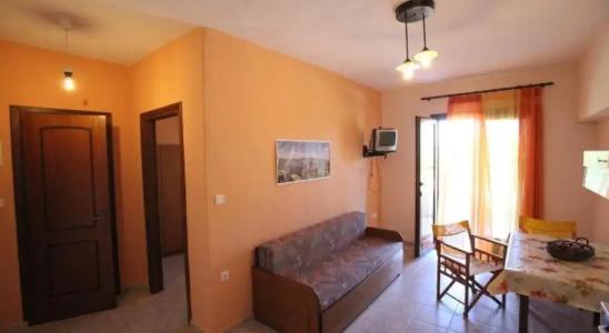 Elena Apartments & Studios - 2