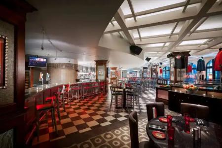 Universal's Hard Rock - 17