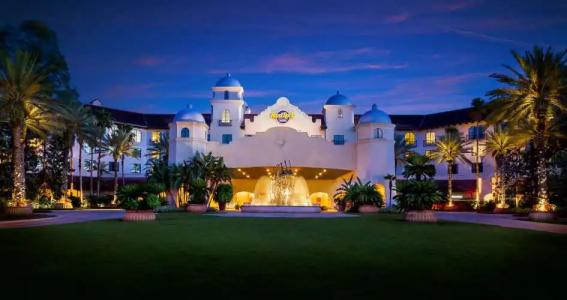 Universal's Hard Rock - 13