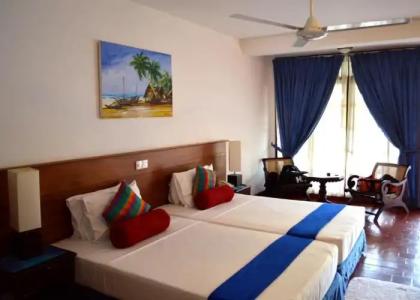 Catamaran Beach - 24