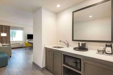 Hampton Inn & Suites by Hilton Miami Wynwood Design District - 70