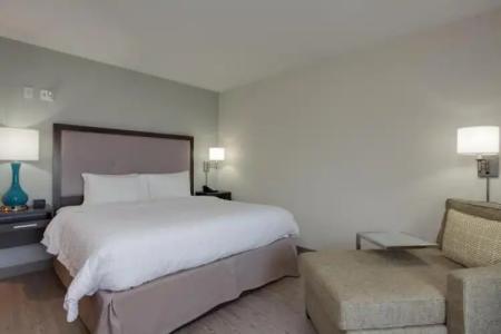 Hampton Inn & Suites by Hilton Miami Wynwood Design District - 39