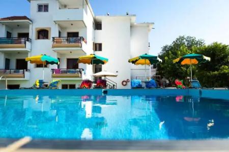 Anixis & Apartments - 7