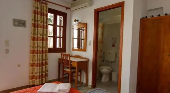 Lofos - the Hill - 4