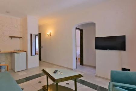 Club Mel Holiday - 44