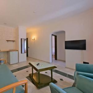 Club Mel Holiday - 15