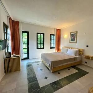 Club Mel Holiday - 10