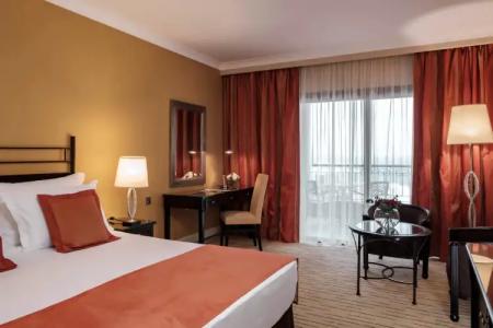 Corinthia St Georges Bay - 35