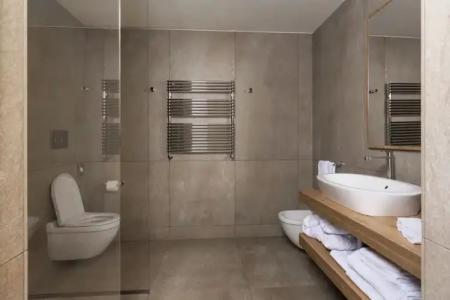 Grand Courmayeur Montblanc by R Collections - 132