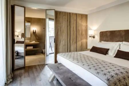 Grand Courmayeur Montblanc by R Collections - 123