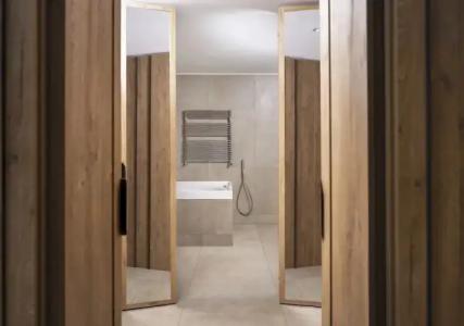 Grand Courmayeur Montblanc by R Collections - 150