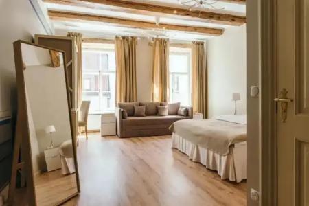 Merchants House - 11