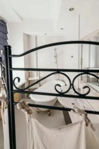 Merchants House - 109