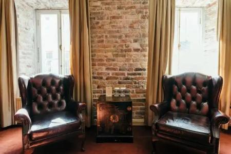 Merchants House - 167