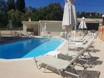 Saint Spyridon Aparthotel - 24