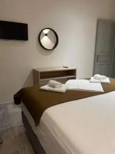 Saint Spyridon Aparthotel - 36