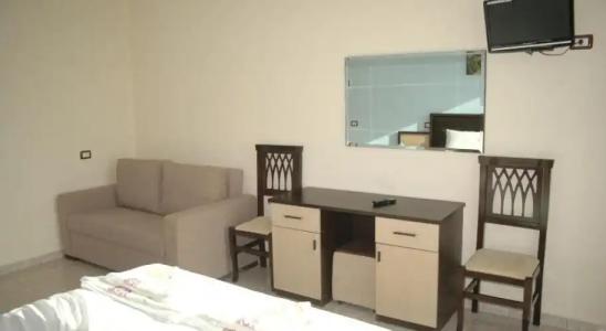 Aleksandrus Jardin - 3