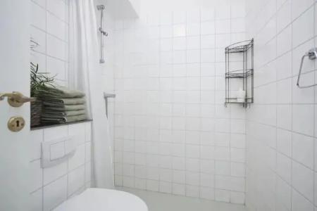 Eric the Red Guesthouse - 8