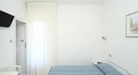 La Maestra - 3