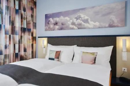 Bristol Zurich - 119