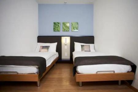 Bristol Zurich - 148