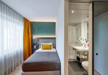 Sorell Seefeld - 100