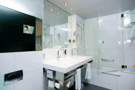 Sorell Seefeld - 104