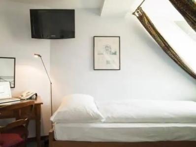 Montana Zürich - 110