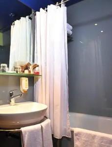 Montana Zürich - 112