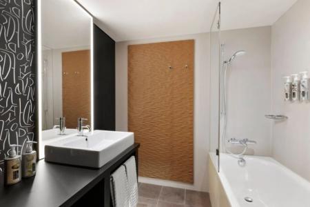 Renaissance Zurich Tower - 54