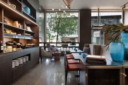 Renaissance Zurich Tower - 24