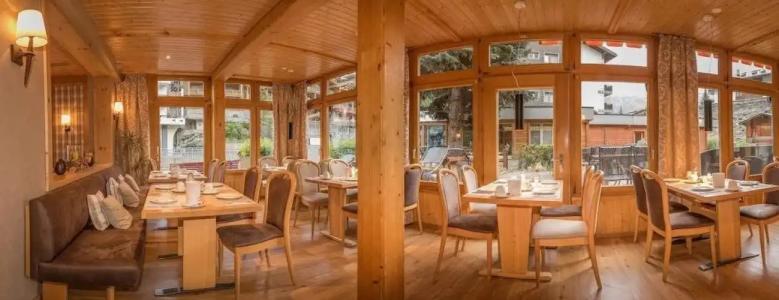 - Steakhouse Cheminée - 21