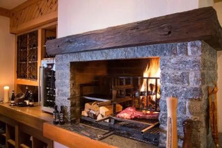 - Steakhouse Cheminée - 19